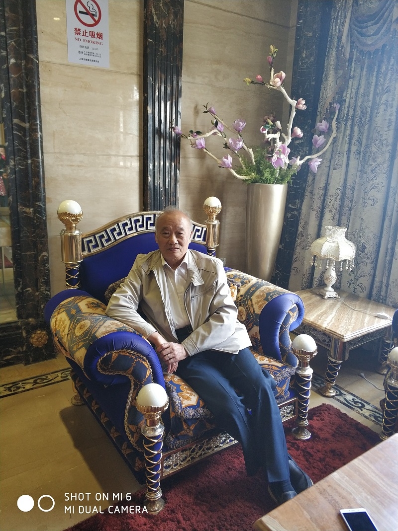 丁颂康教授