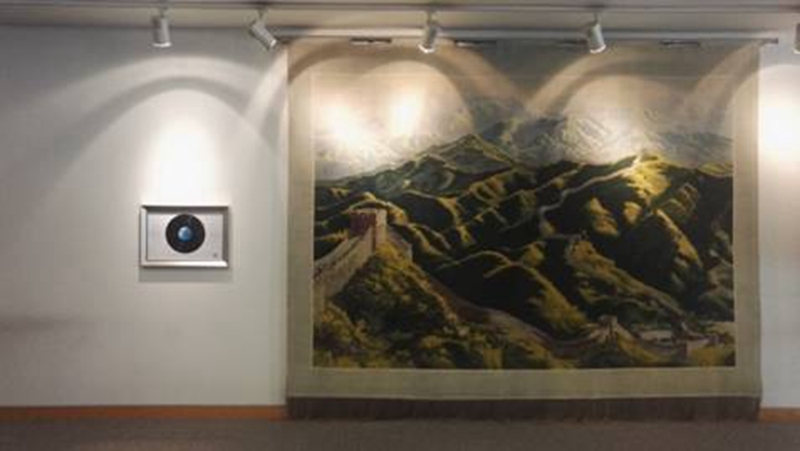 展示在英国伦敦国际海事组织总部大楼的CD纪念框 展示在英国伦敦国际海事组织总部大楼的CD纪念框