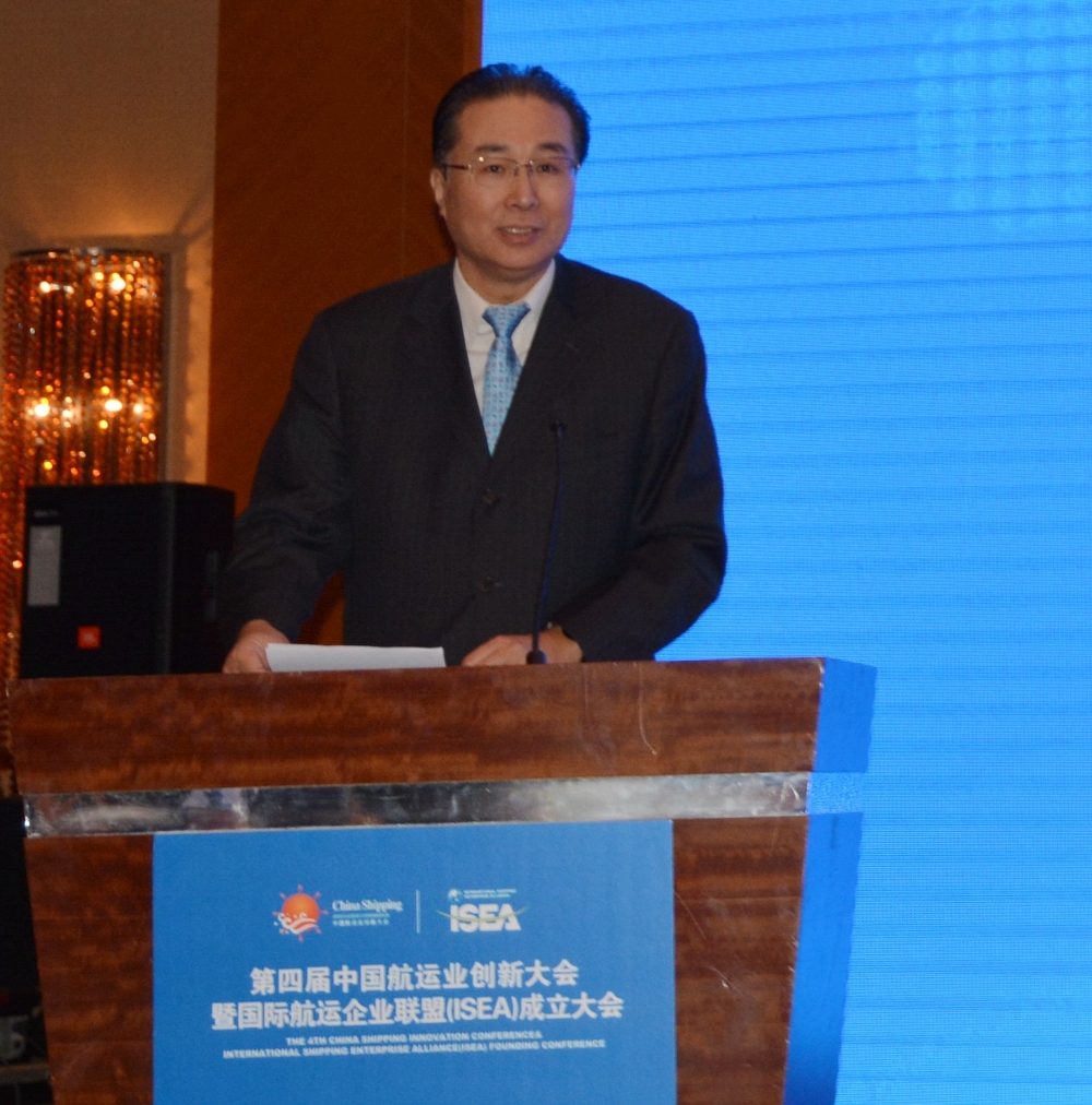 中国交通运输协会副秘书长、中国航务周刊社长倪玮致欢迎辞