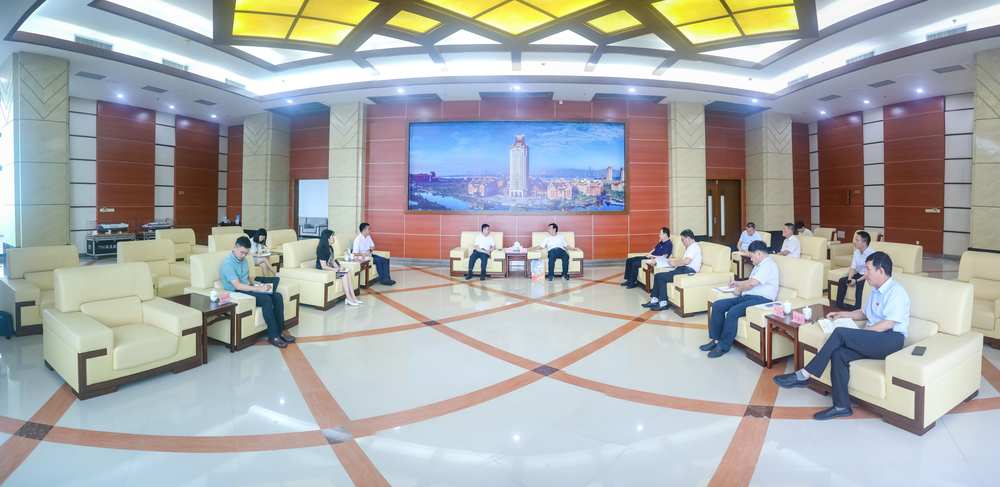 集美大学座谈交流