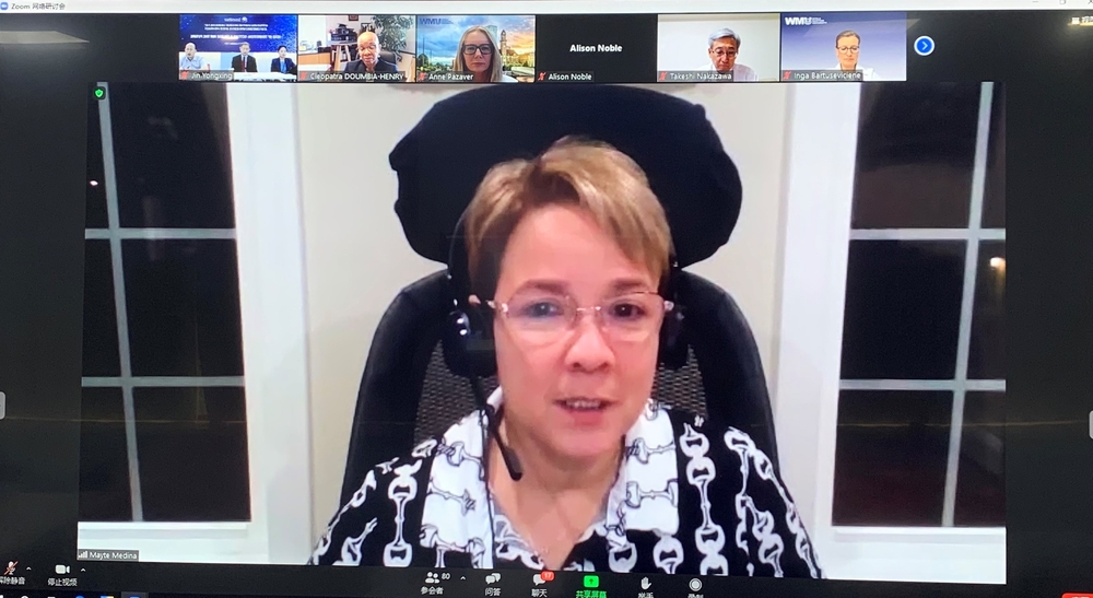 国际海事组织海上安全委员会主席梅特·玛蒂娜作主旨发言