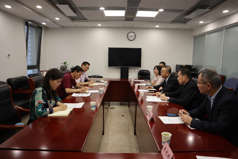 20230522021358827800.jpg 与司法部律师工作局局长赵振华等座谈交流