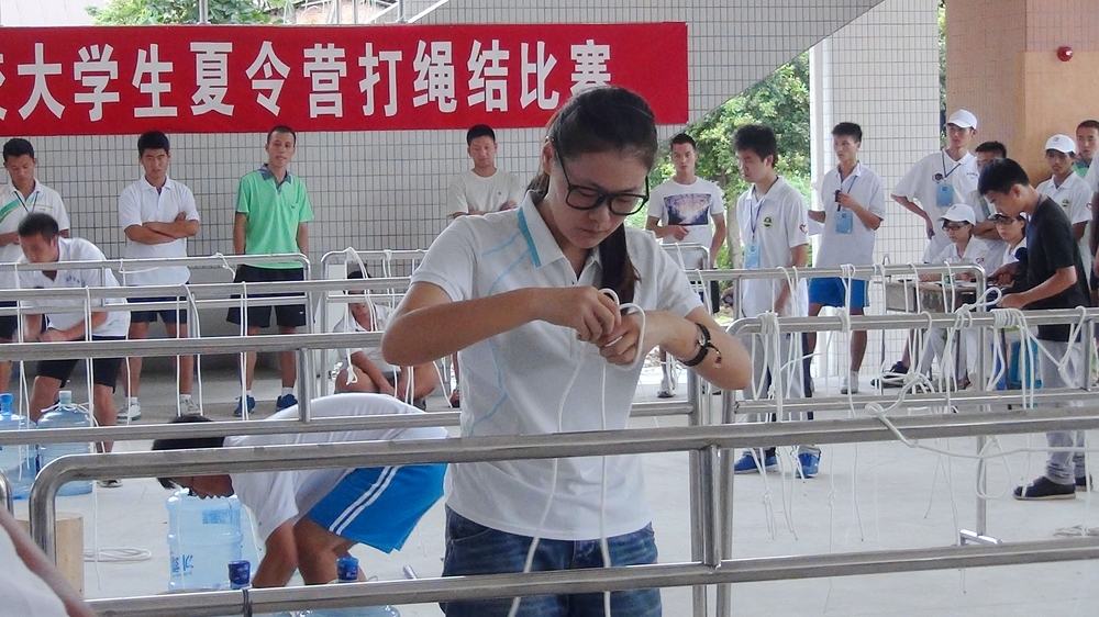 打绳结比赛