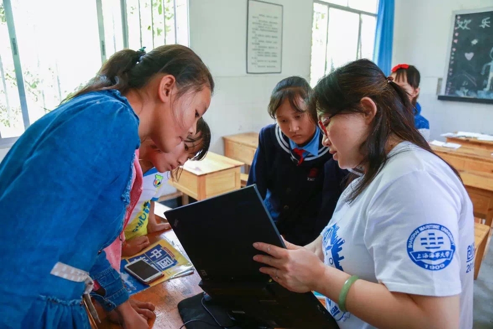 “三下乡”活动