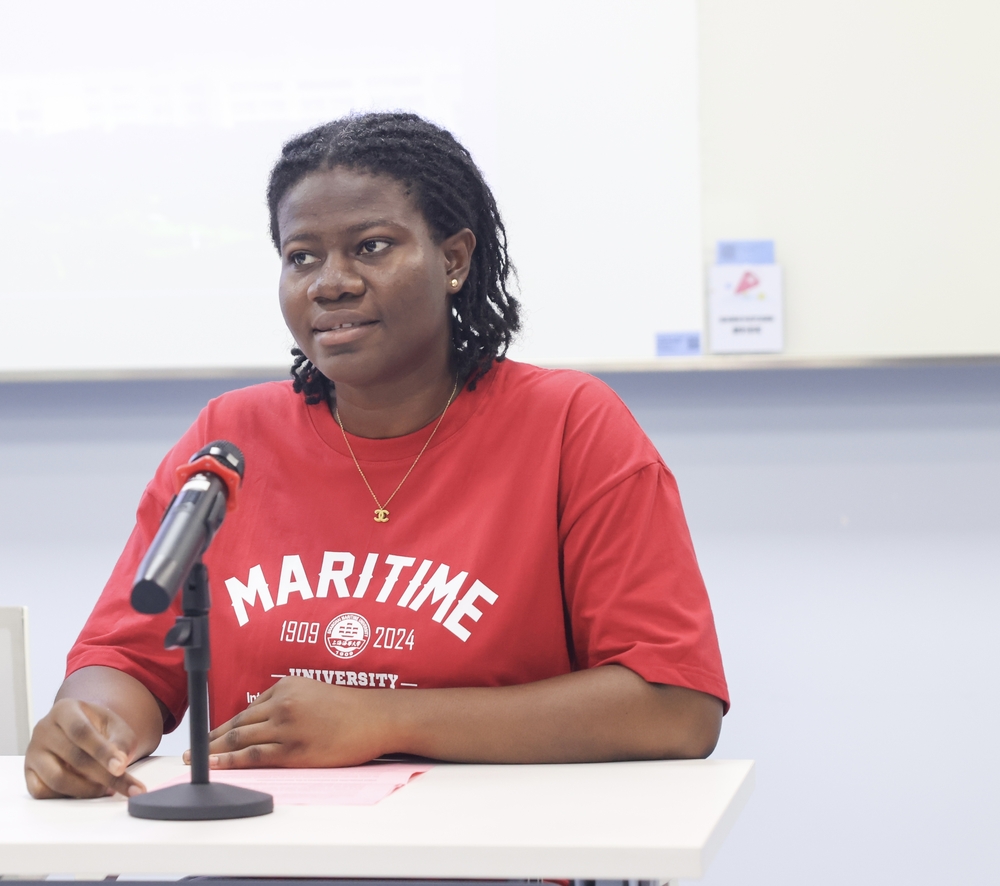 加纳籍硕士生感谢（Midakpe Vortia）代表学历生新生发言