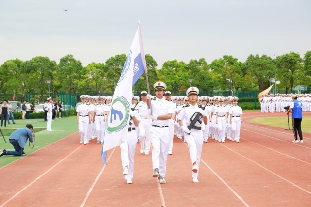 军训汇报分列式 军训汇报分列式