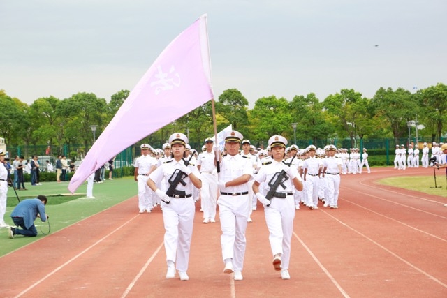 军训汇报分列式 军训汇报分列式