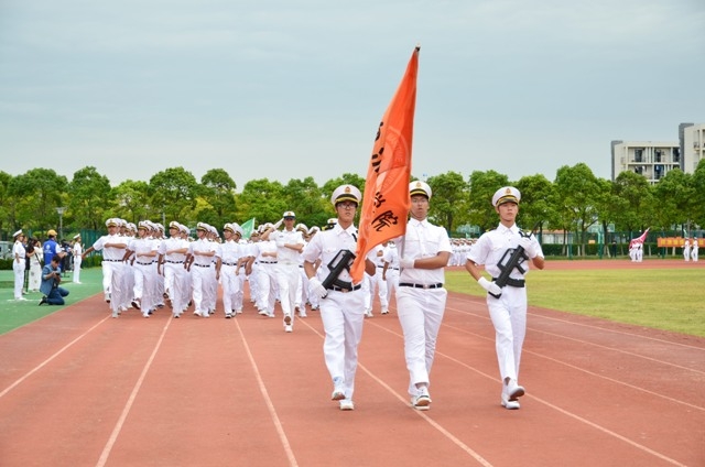 军训汇报分列式 军训汇报分列式