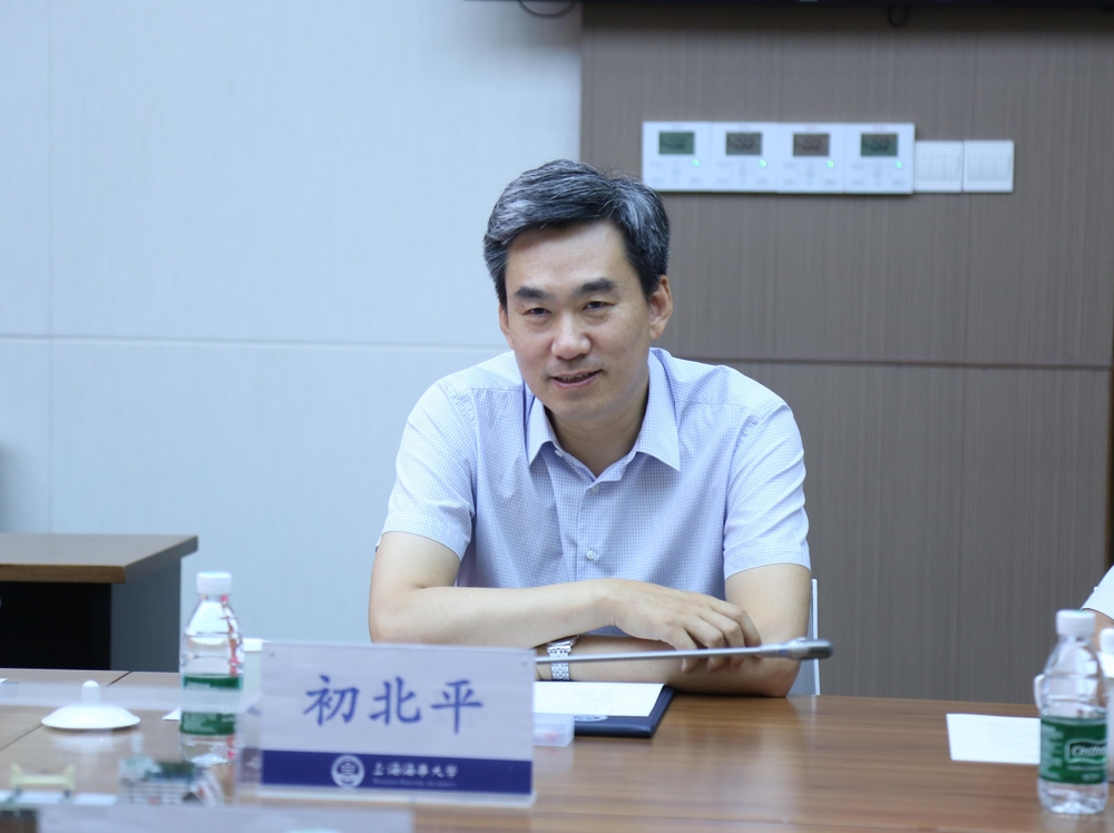 初北平校长讲话