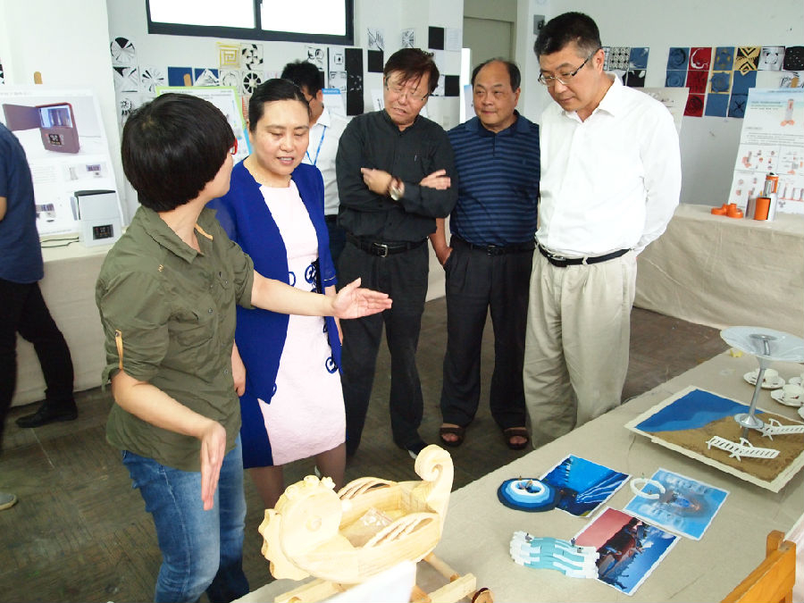 徐悲鸿艺术学院2015届本科生毕业设计展