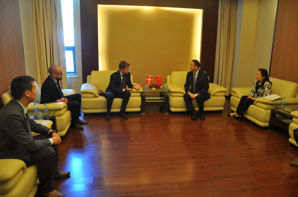 图3金永兴书记会见Jakob Bergholdt副总裁一行 金永兴书记会见Jakob Bergholdt副总裁一行