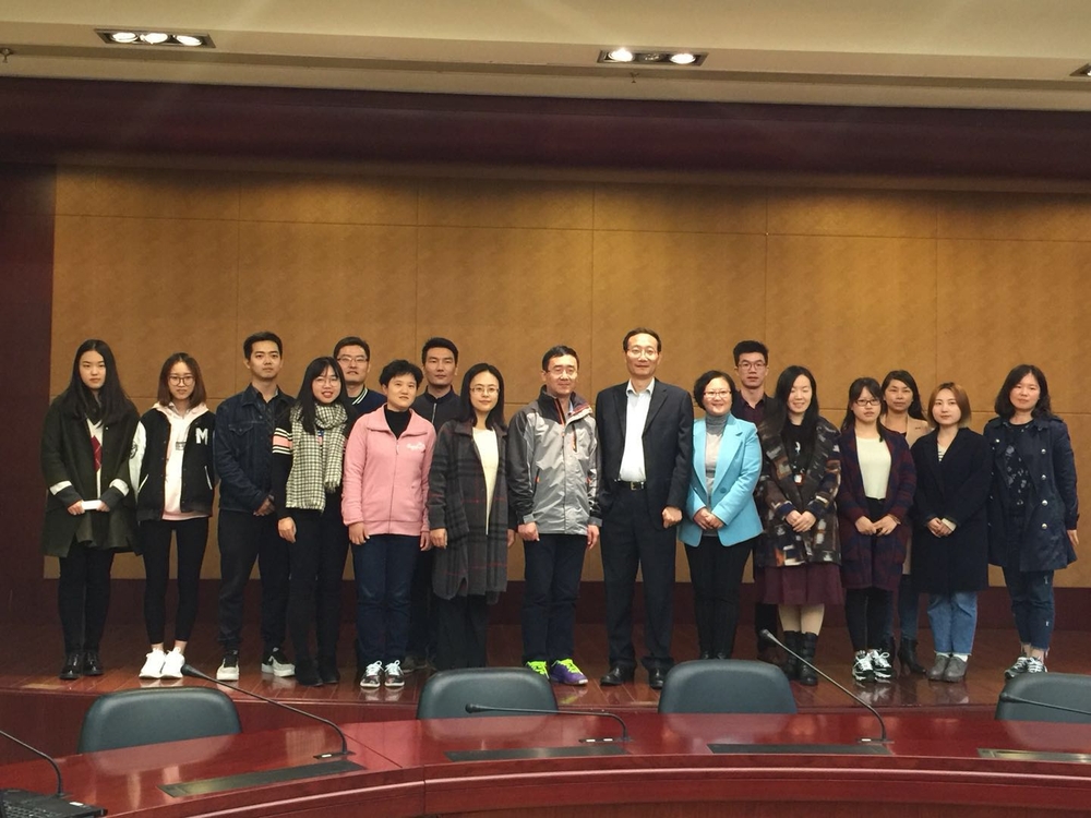 黄有方校长现场观看排练情况