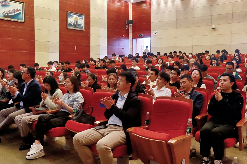 20241101031140923600.jpg 活动现场2