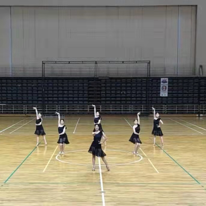 校园团体舞参赛队员