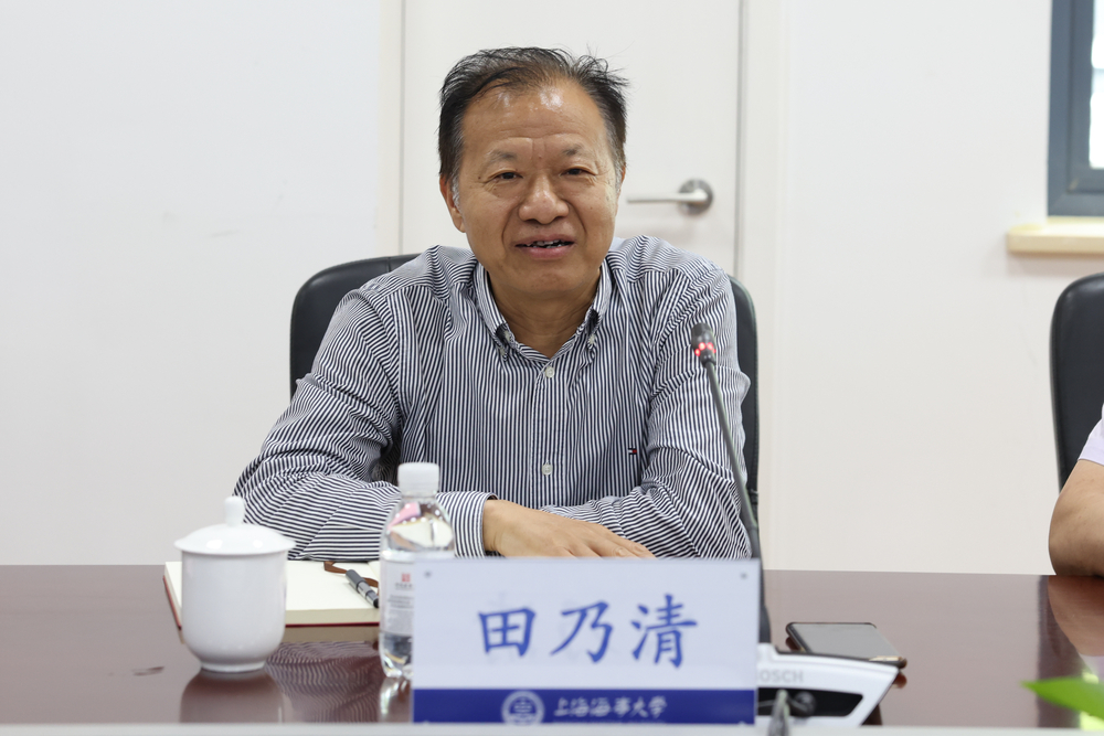 田乃清副校长讲话