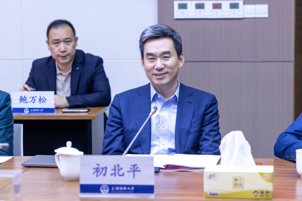 初北平校长致辞