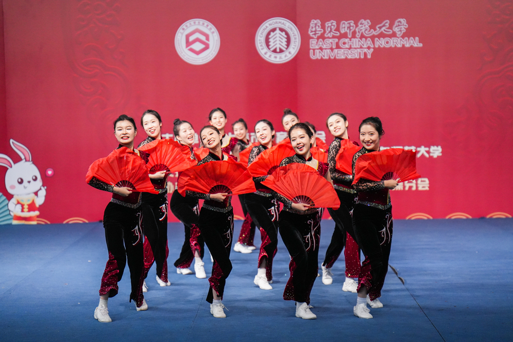 20240105024819047200.jpg 轻器械操舞自选动作第一名