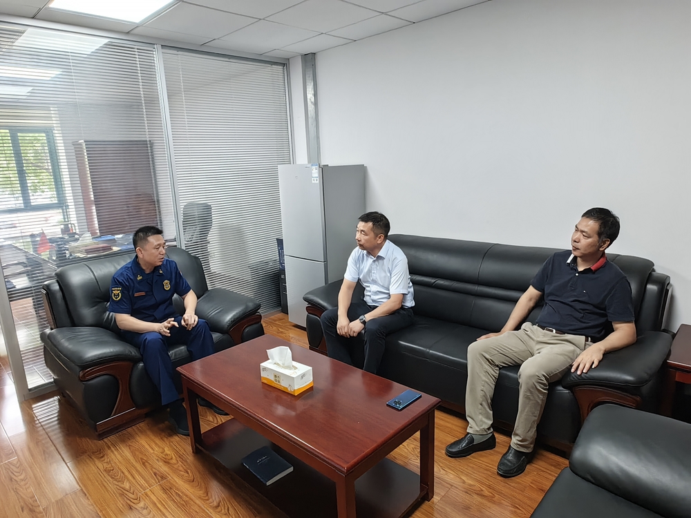 20240726133200311200.jpg 图3 走访浦东新区消防救援支队临港大队