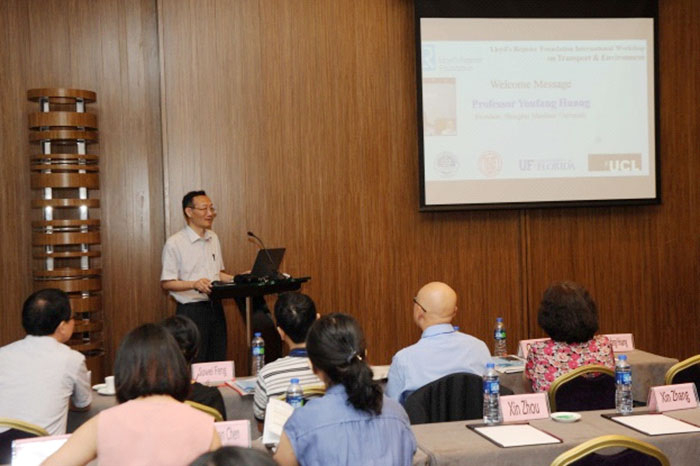 黄有方校长在开幕式上欢迎辞