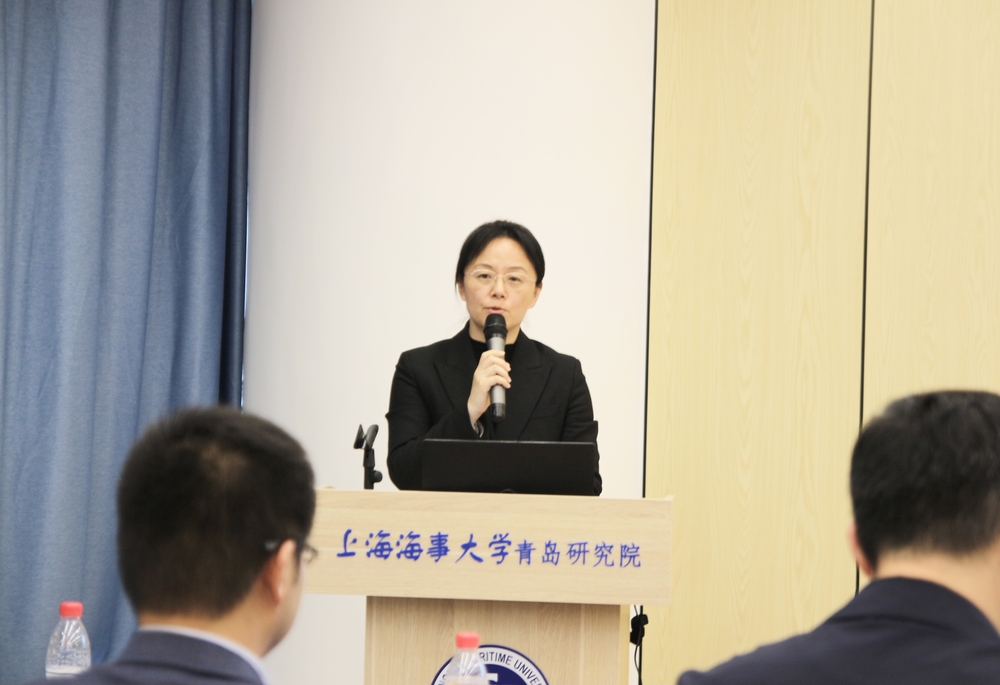 20230511051218120300.jpg 黄睿副主任为研究生们作市北区人才政策宣讲