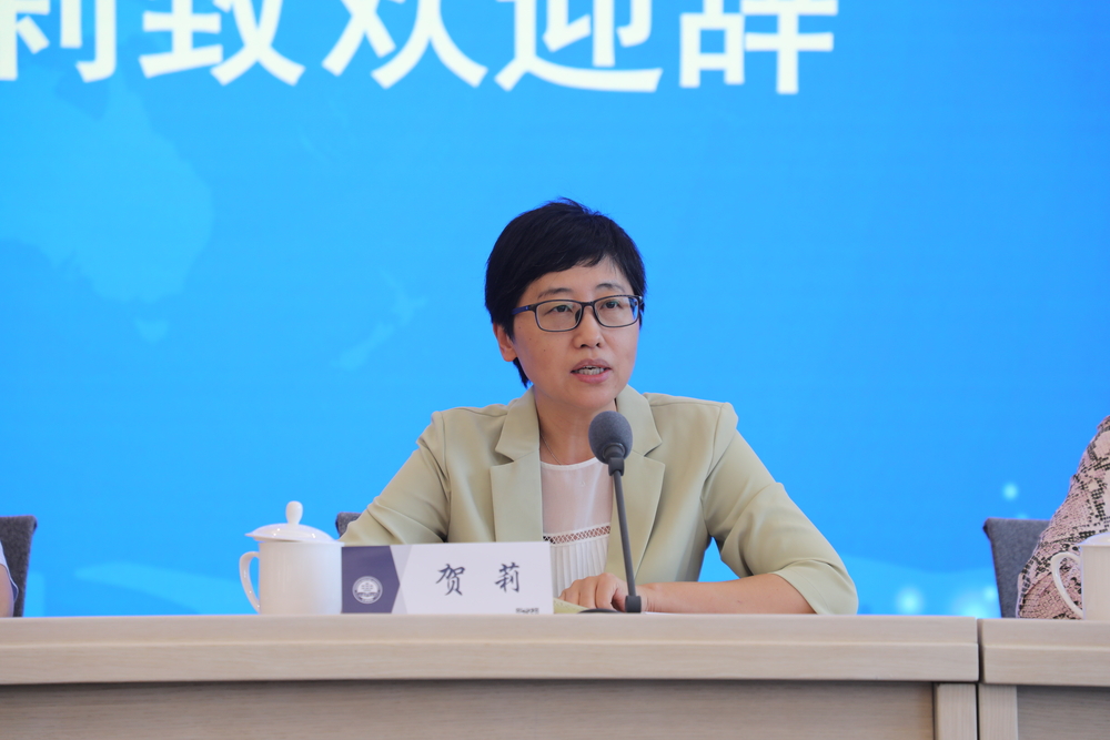 20240625014838155500.jpg 上海海事大学党委副书记贺莉致辞