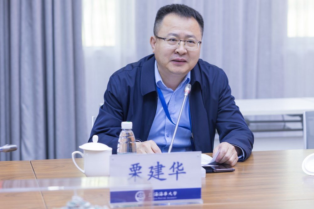 20240513093315190100.jpg 栗建华副校长讲话