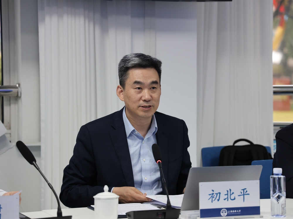 初北平校长讲话