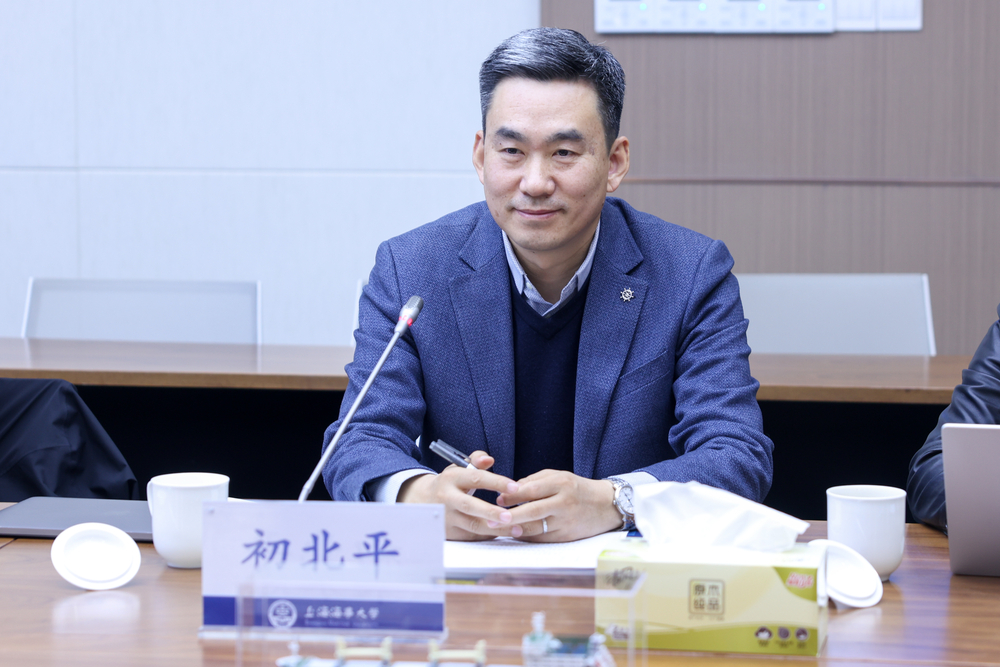 初北平校长讲话