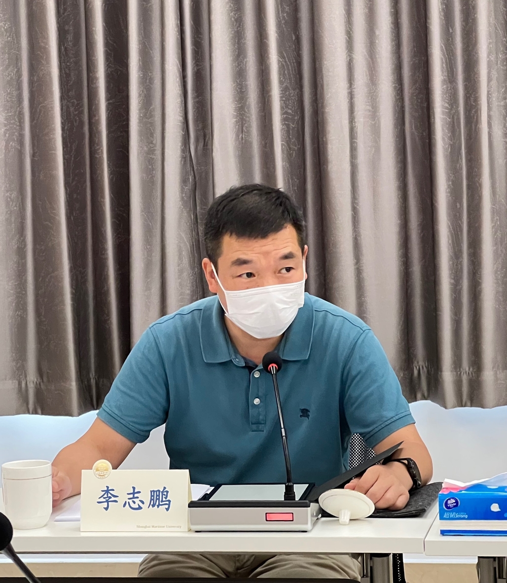 20220722154849826600.jpg 党委副书记、副校长李志鹏主持会议